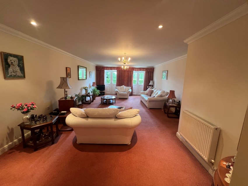 Images for Grove Lane, Hale, WA15