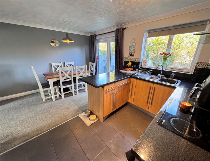 Images for Danesway, Chapel-En-Le-Frith, High Peak