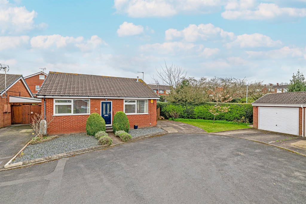 Withy Close, Frodsham, 2 bedroom, Detached