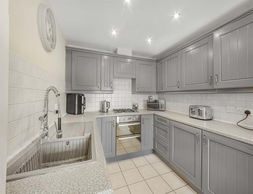 Images for Bucklow Gardens, Lymm
