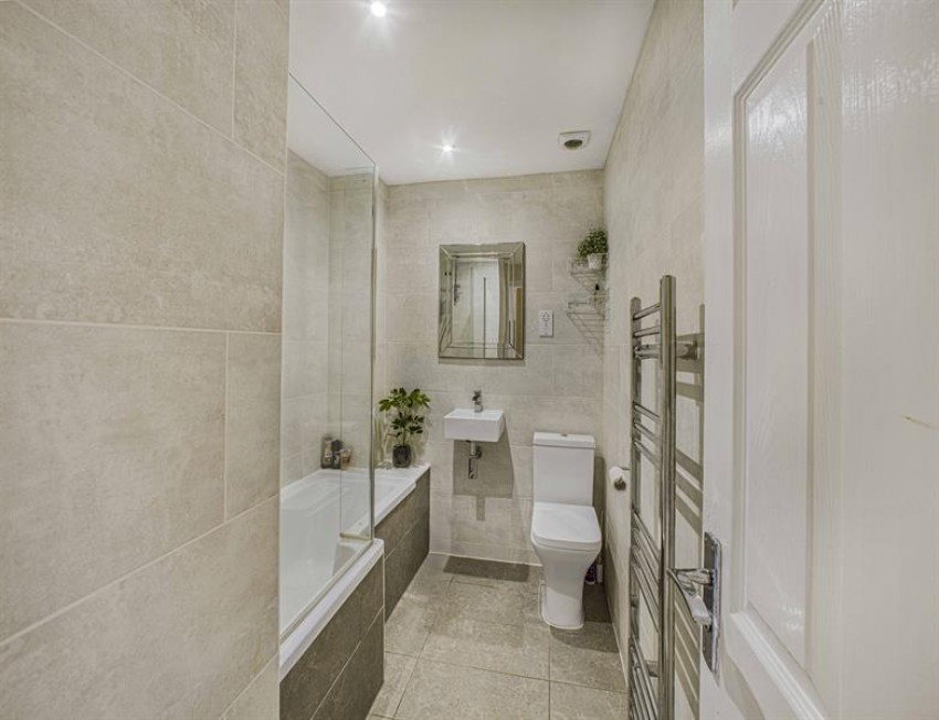 Images for Bucklow Gardens, Lymm