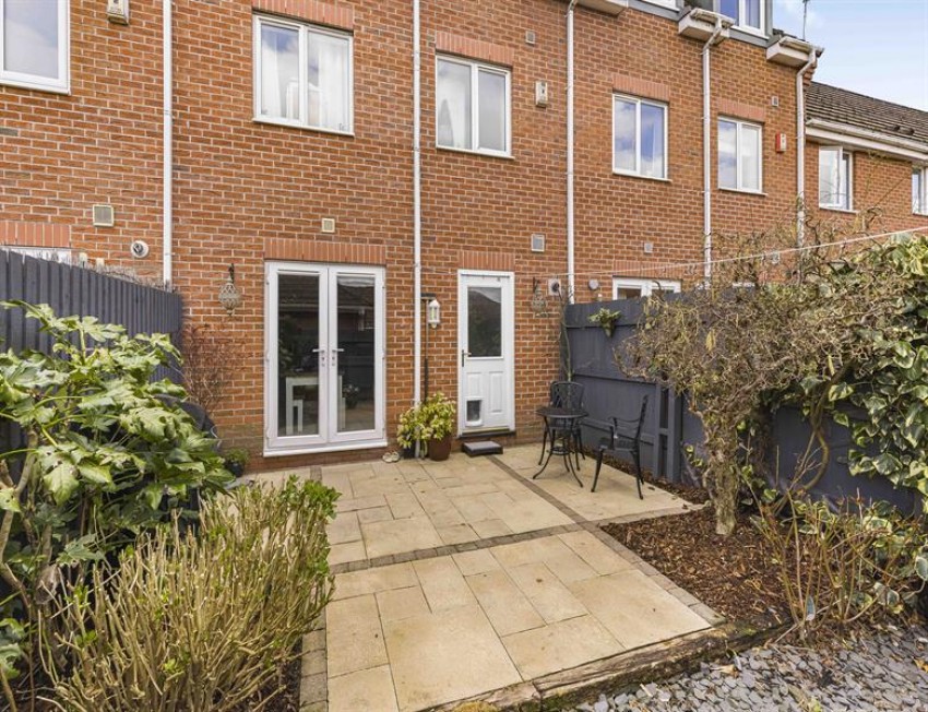 Images for Bucklow Gardens, Lymm