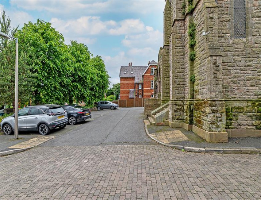 Images for Trinity House, Trinity Gardens, Frodsham