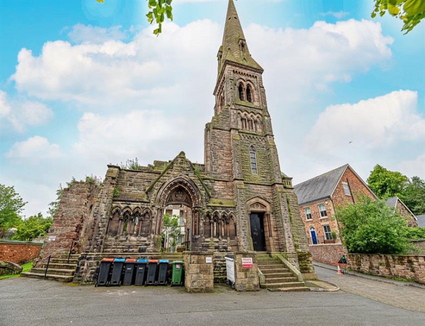 Images for Trinity House, Trinity Gardens, Frodsham