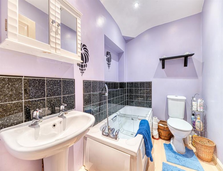 Images for Oakdale Avenue, Frodsham