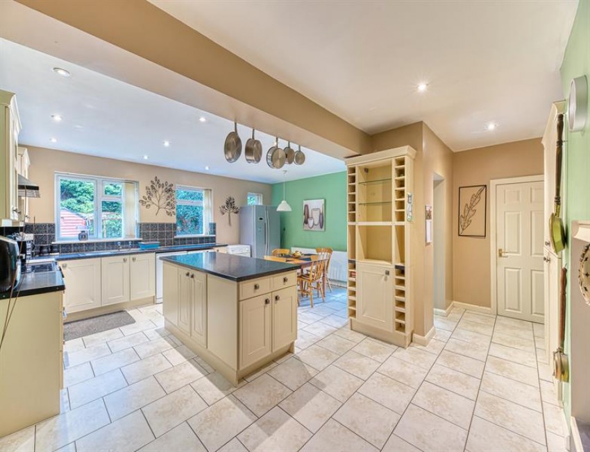Images for Oakdale Avenue, Frodsham