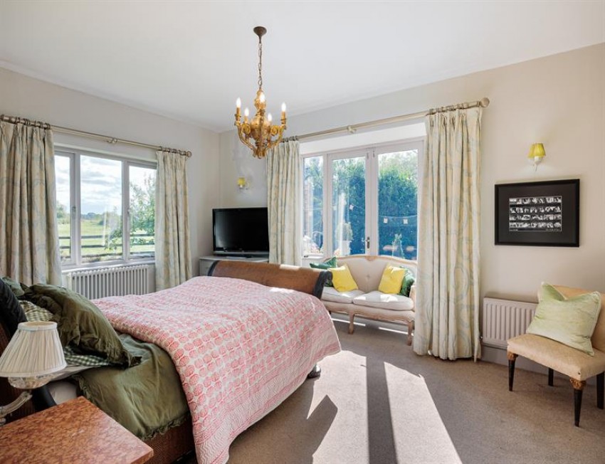 Images for Over 3000 square feet in 1.49 acre in Rushton, Tarporley