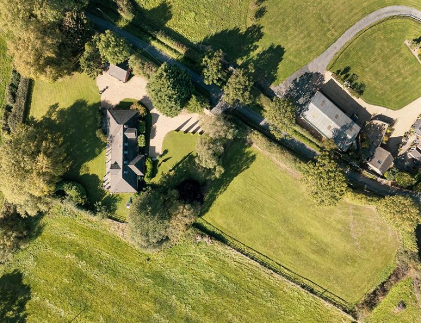 Images for Over 3000 square feet in 1.49 acre in Rushton, Tarporley