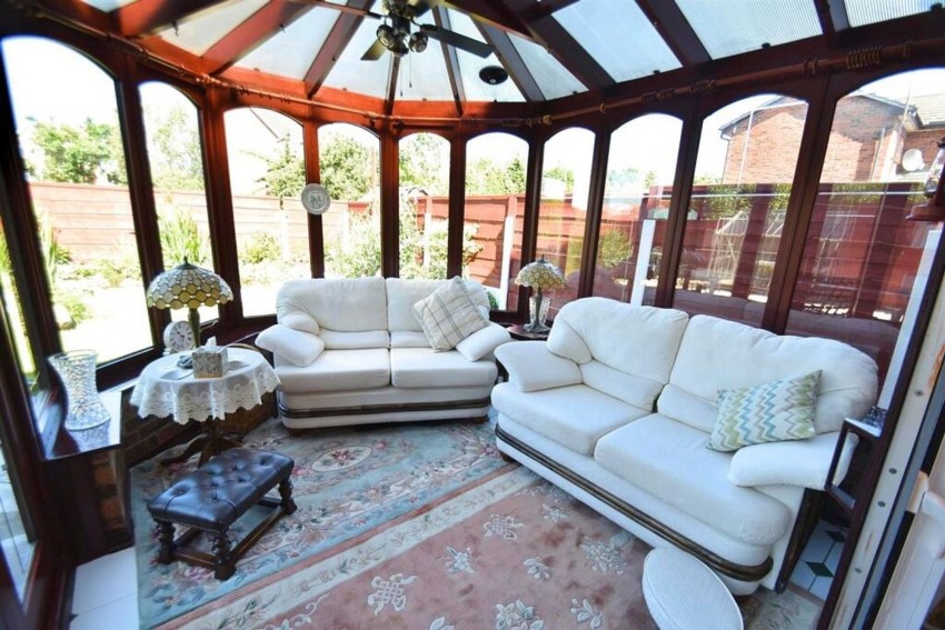 Images for The Crofters, Sale, M33