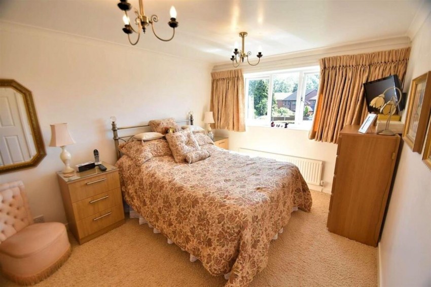 Images for The Crofters, Sale, M33