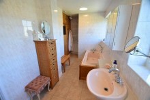 Images for The Crofters, Sale, M33