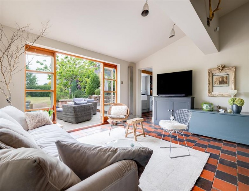 Images for House of character and quality in just under half an acre in Bunbury Heath