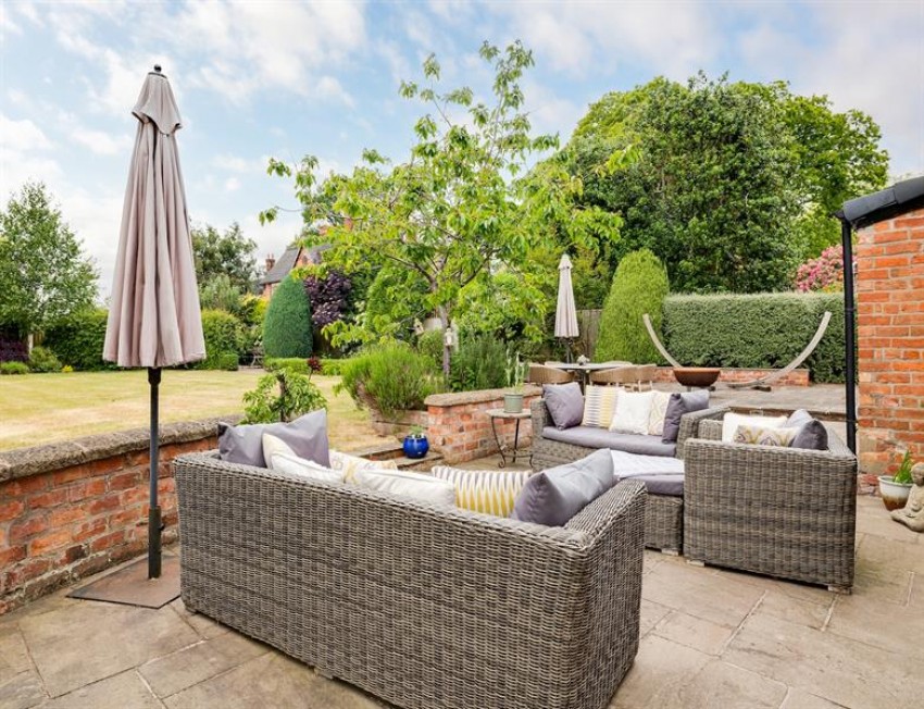 Images for House of character and quality in just under half an acre in Bunbury Heath