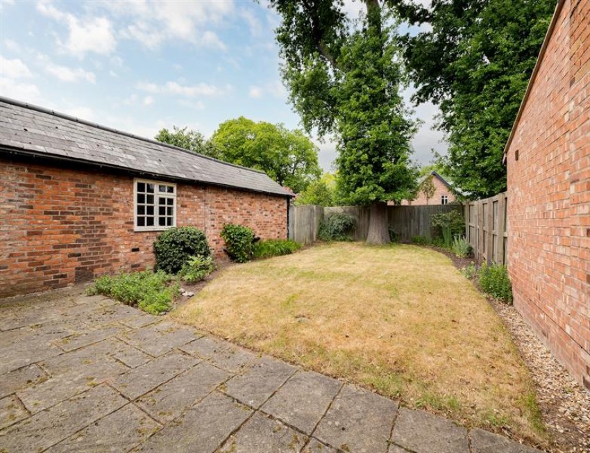 Images for House of character and quality in just under half an acre in Bunbury Heath