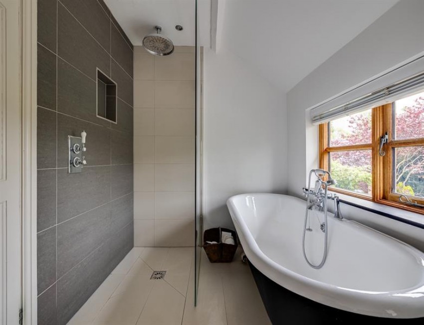 Images for House of character and quality in just under half an acre in Bunbury Heath
