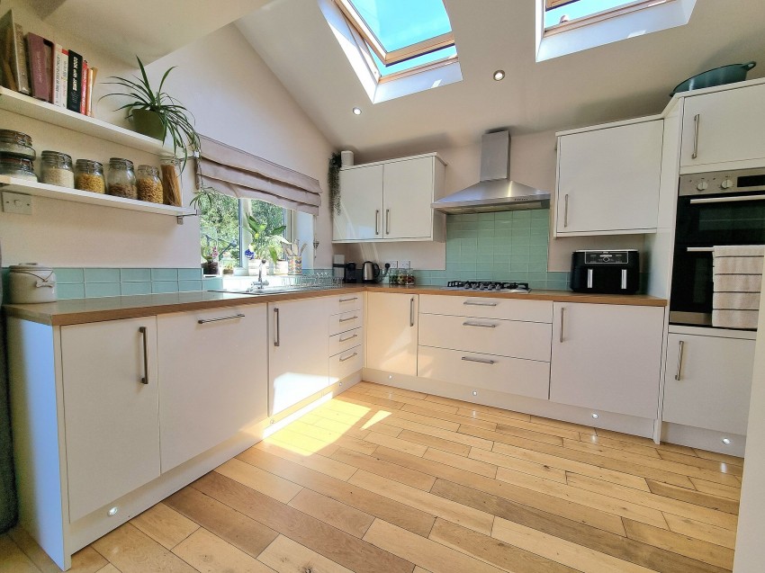 Images for Glebelands Road, Sale, M33