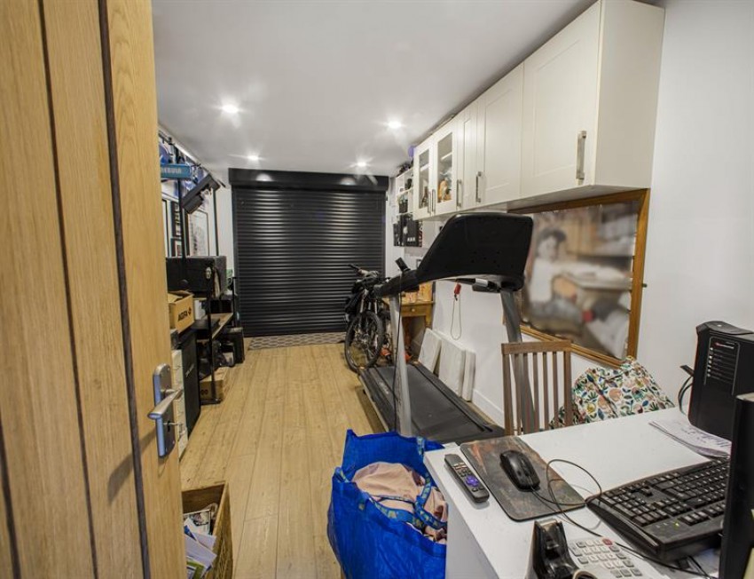 Images for Melksham Close, Macclesfield