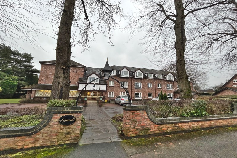 Lynwood, Victoria Road, Wilmslow