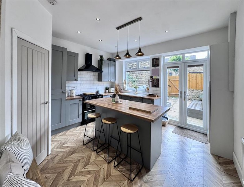 Images for Turnlee Road, Glossop