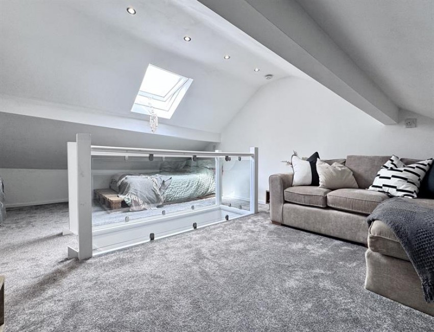Images for Turnlee Road, Glossop