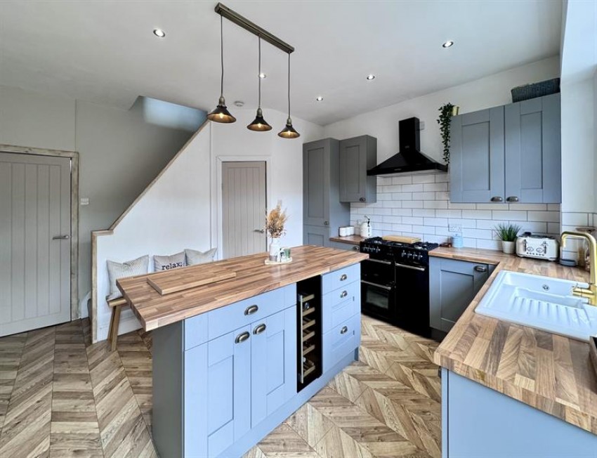 Images for Turnlee Road, Glossop