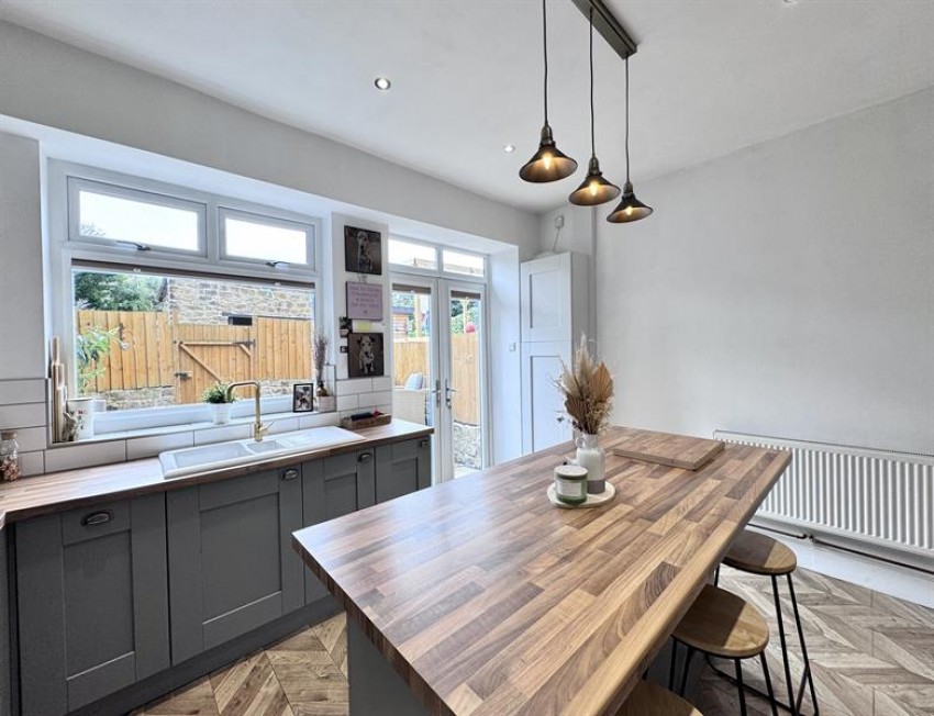 Images for Turnlee Road, Glossop