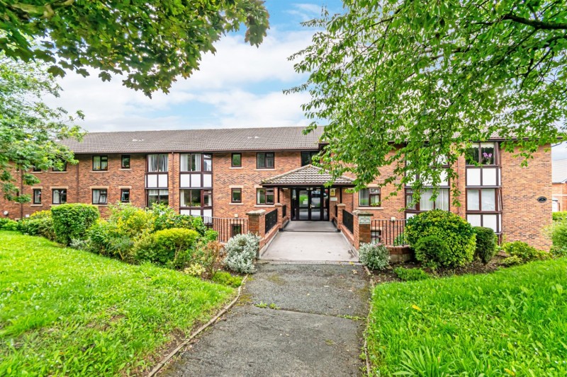 Lincoln Court, Lower Robin Hood Lane, Helsby, Frodsham