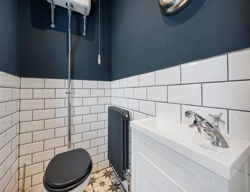 Images for Meadow Close, Hale