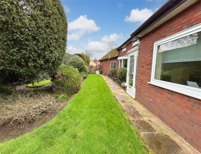 Images for The Millingfield, Holmes Chapel