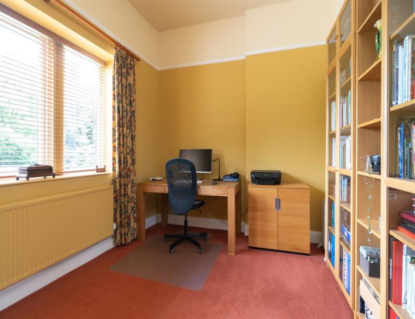 Images for Chunal, Glossop