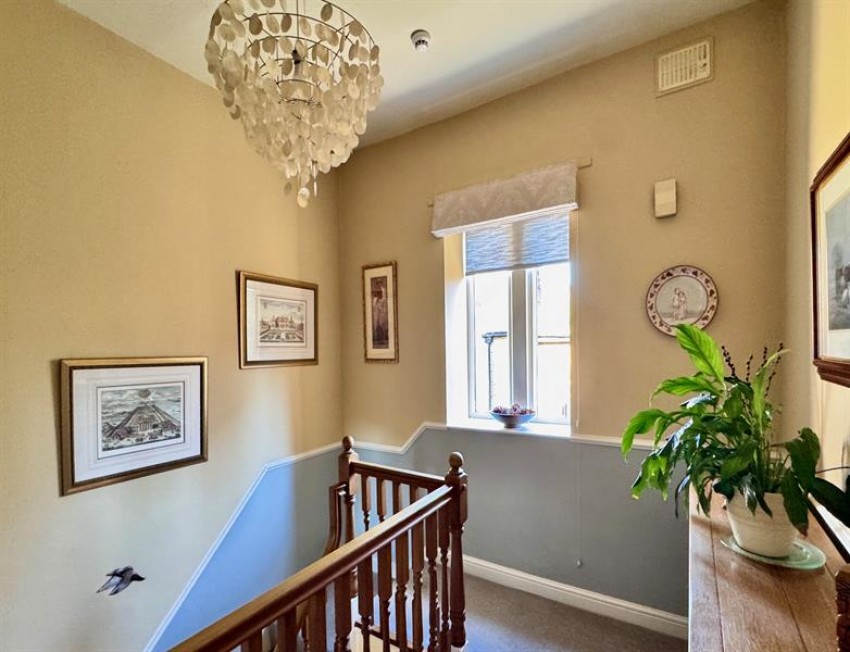 Images for Chunal, Glossop