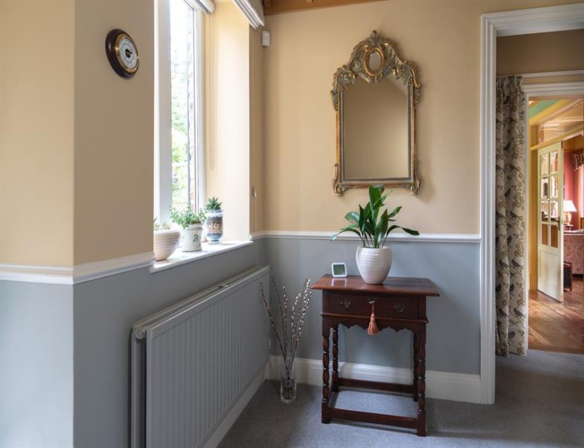 Images for Chunal, Glossop