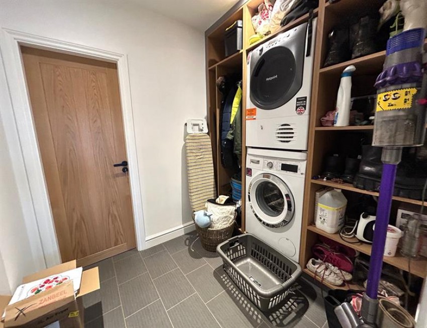 Images for Alveston Drive, Wilmslow
