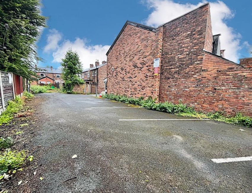 Images for Davenfield Grove, Didsbury