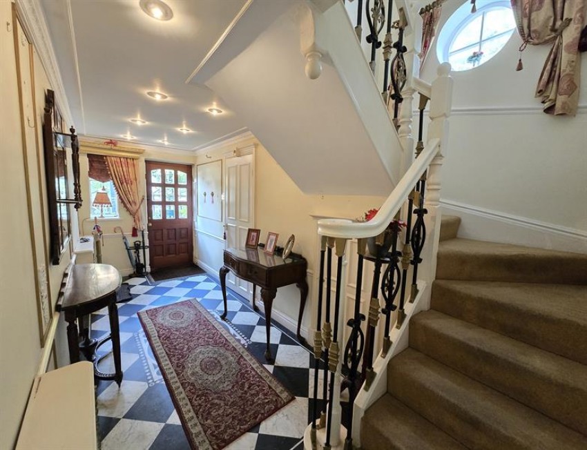 Images for Heyes Leigh, Heyes Drive, Altrincham