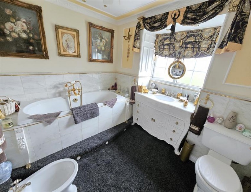 Images for Heyes Leigh, Heyes Drive, Altrincham
