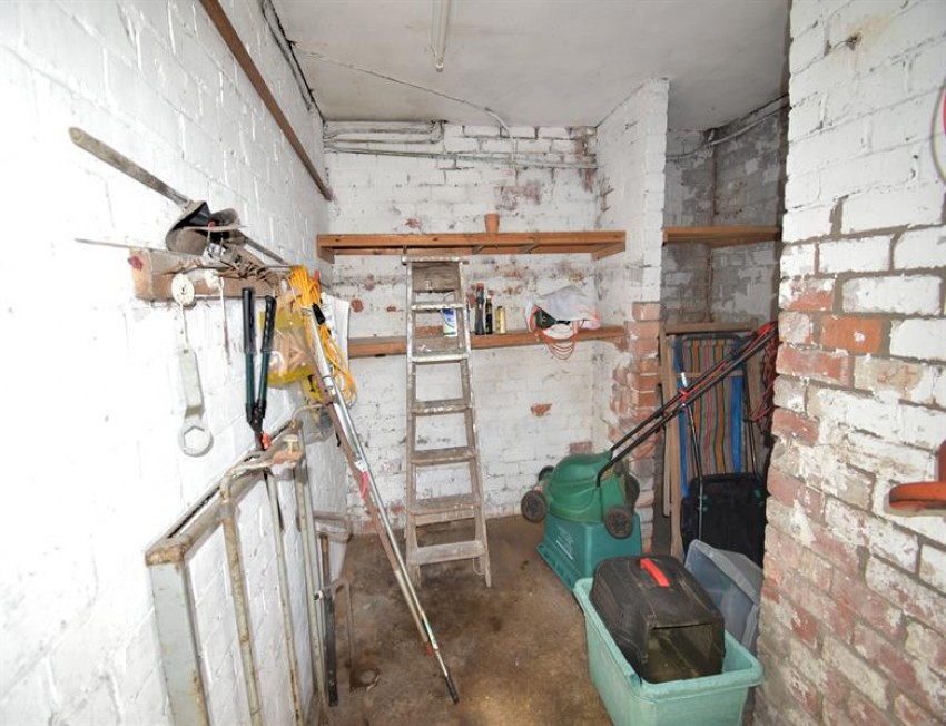 Images for Williamson Crescent, Whaley Bridge, High Peak