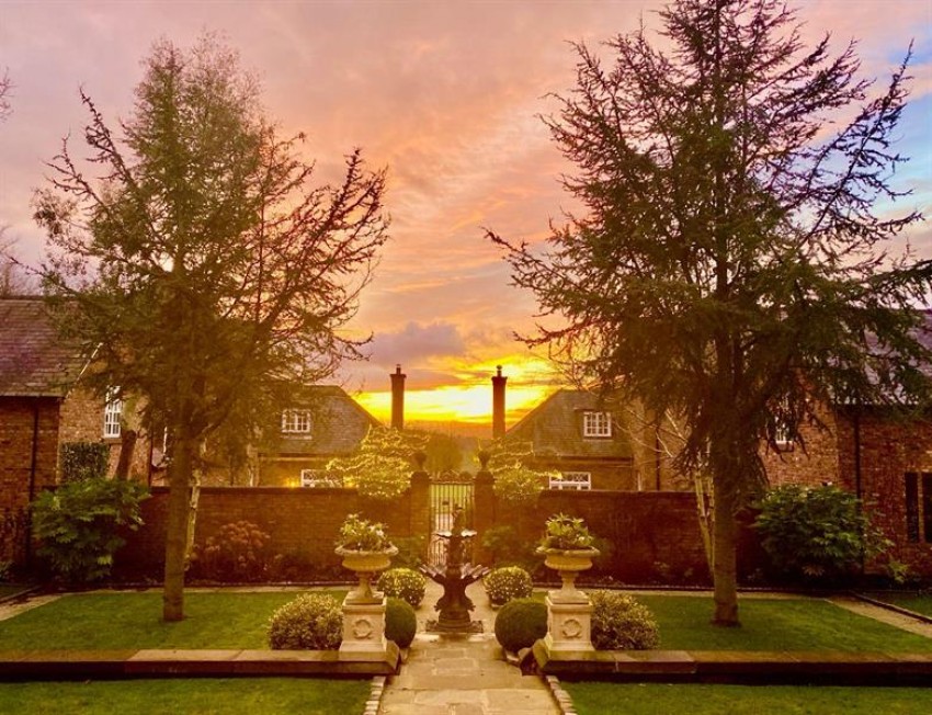 Images for Crossley Park, New Pale Road, Frodsham