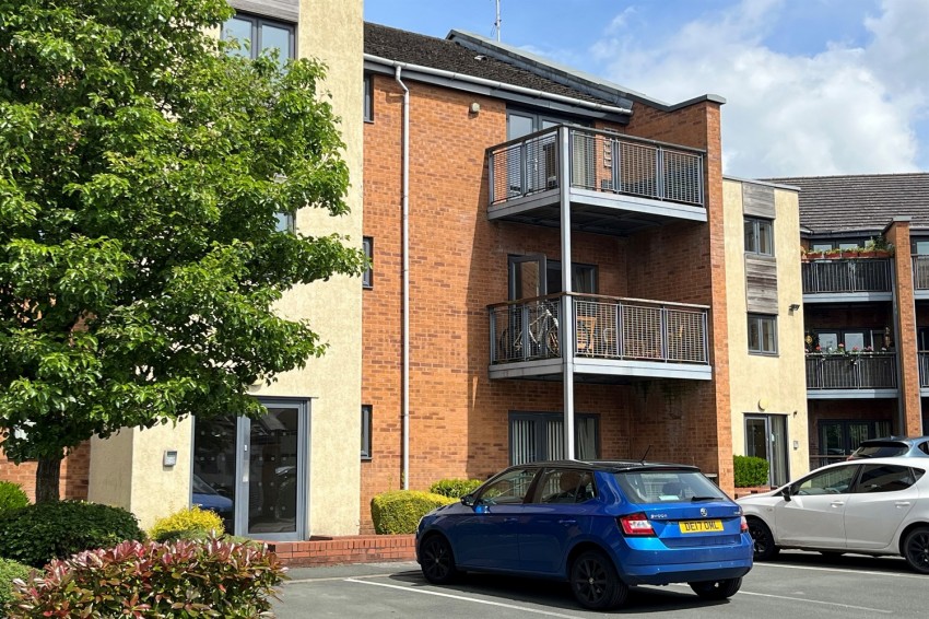 Images for Mere Rise, Arbour Walk, Helsby, Frodsham