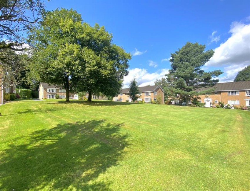 Images for Castle Hill Court, Prestbury