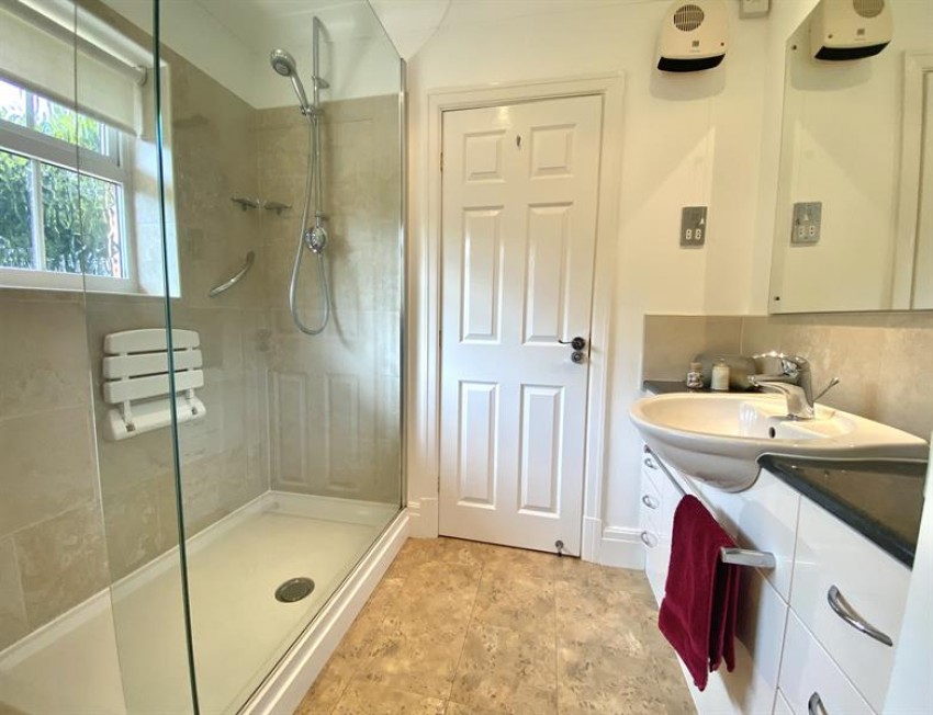 Images for Castle Hill Court, Prestbury