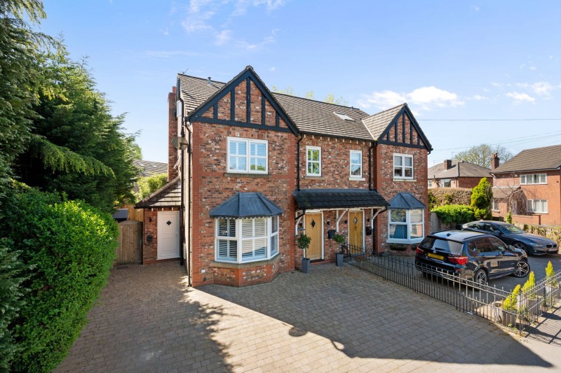 Altrincham Road, Wilmslow, SK9