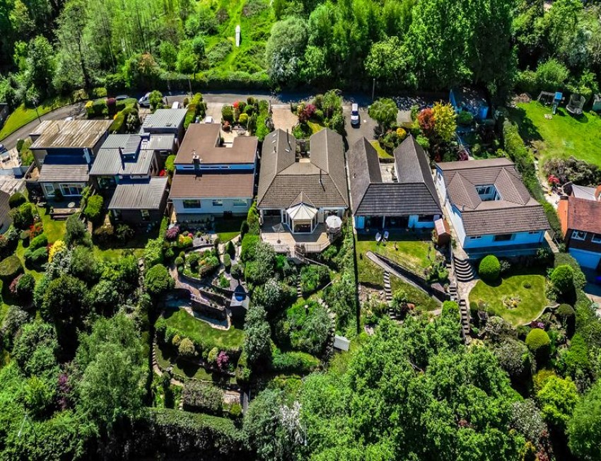 Images for Barlow Wood Drive, Marple, Stockport