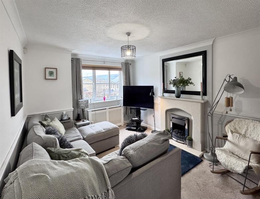 Images for Valemount, Hadfield, Glossop