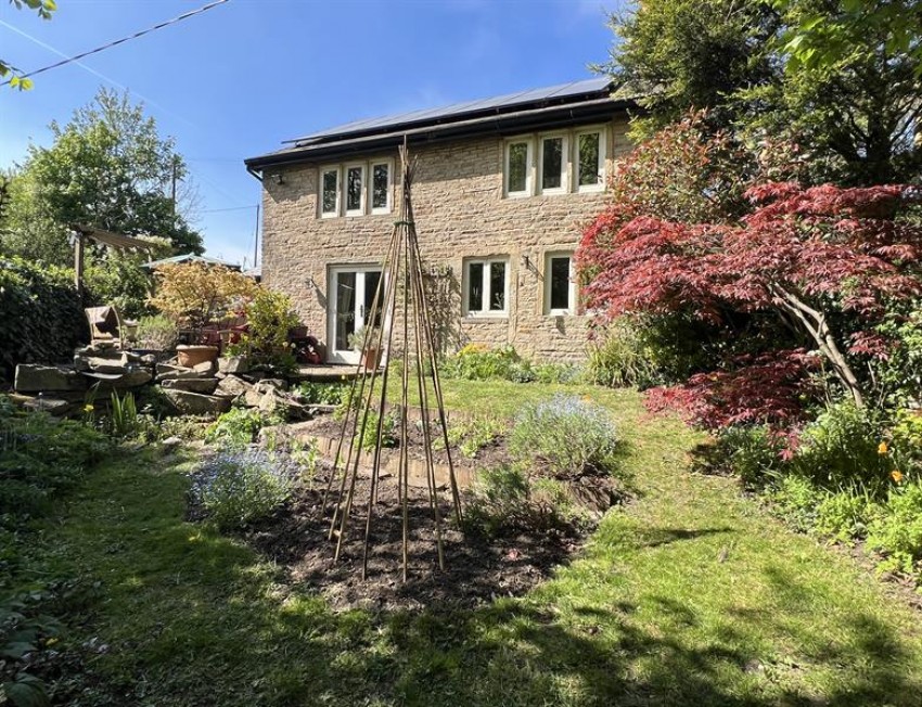 Images for Eaves Knoll, New Mills, High Peak