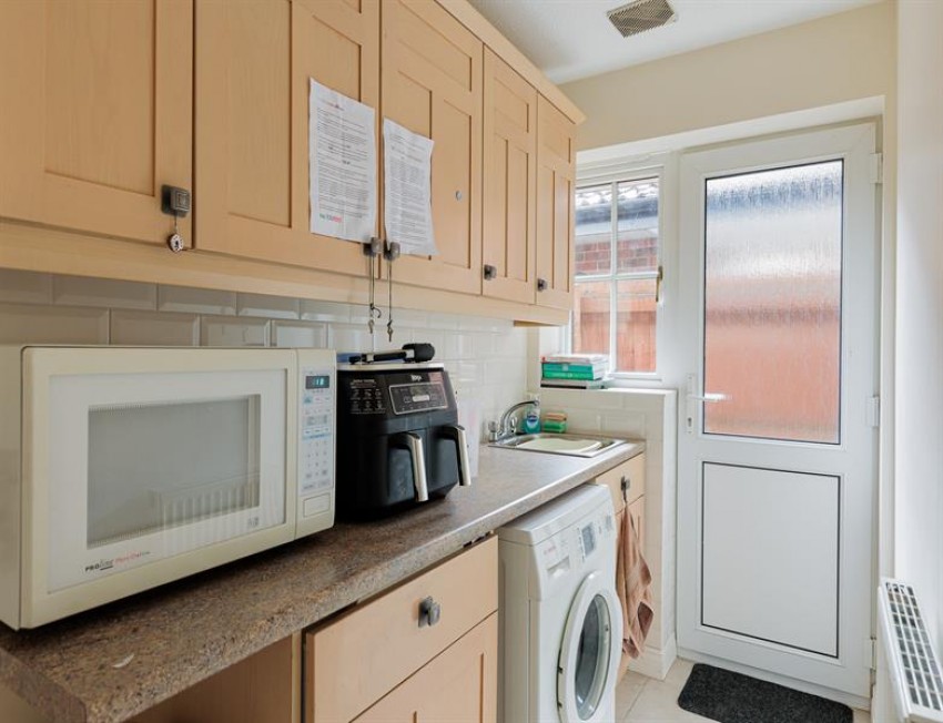 Images for Sandington Drive, Cuddington, Northwich