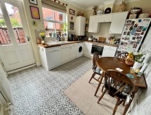 Images for Elm Grove, Didsbury
