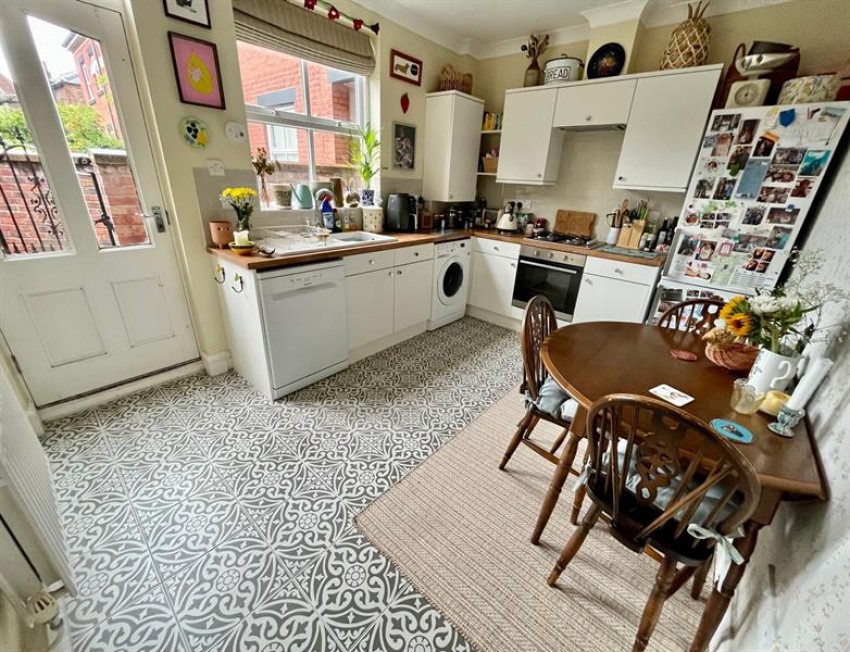 Images for Elm Grove, Didsbury