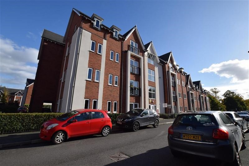 Houseman Crescent, Manchester