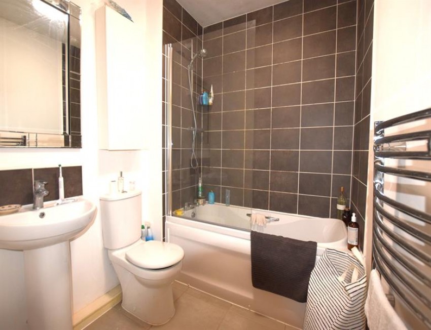 Images for Houseman Crescent, Manchester